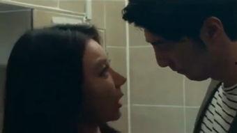 女厕所毛毛在线视频观看,毛毛在线视频引发热议